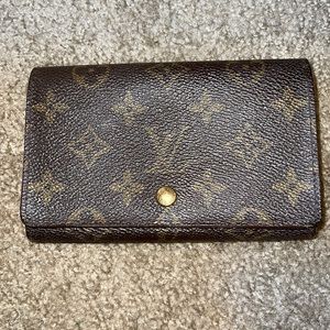 Used Louis Vuitton compact wallet